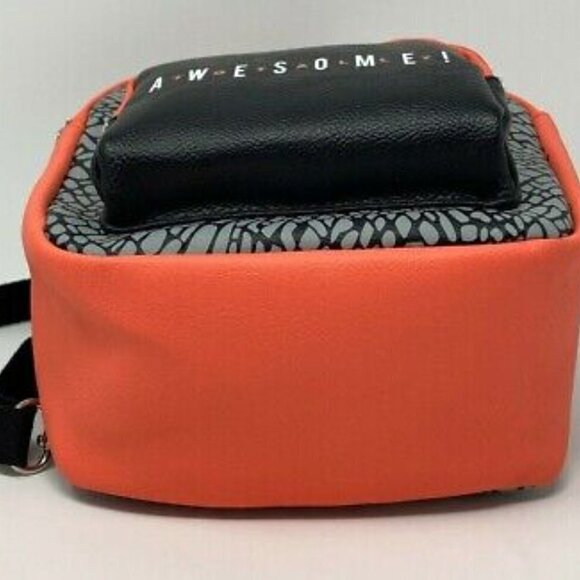 Funko Retro 90’s Mini Backpack Convertible Totally Awesome! main image 5